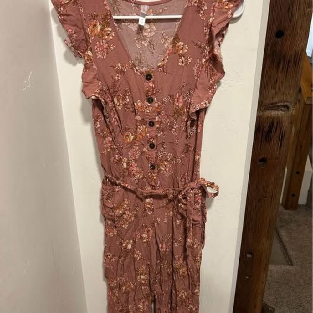 Xhilaration Floral Jumpsuit Women’s Medium Pink Boho Wide Leg Romper